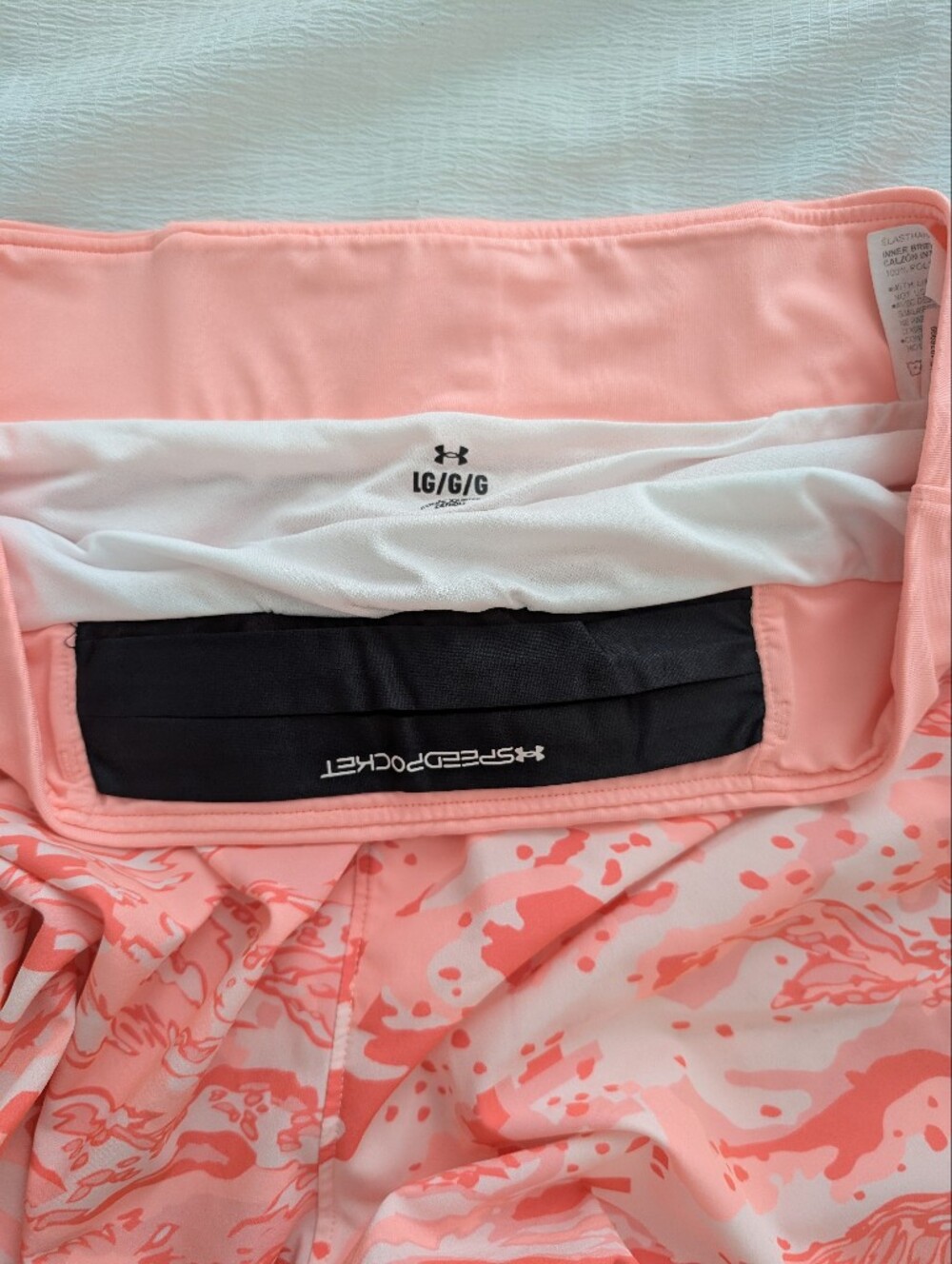 Set Of Two - Fabletics And Under Armour Coral Pink Camo Athletic Shorts - Picture 8 of 9